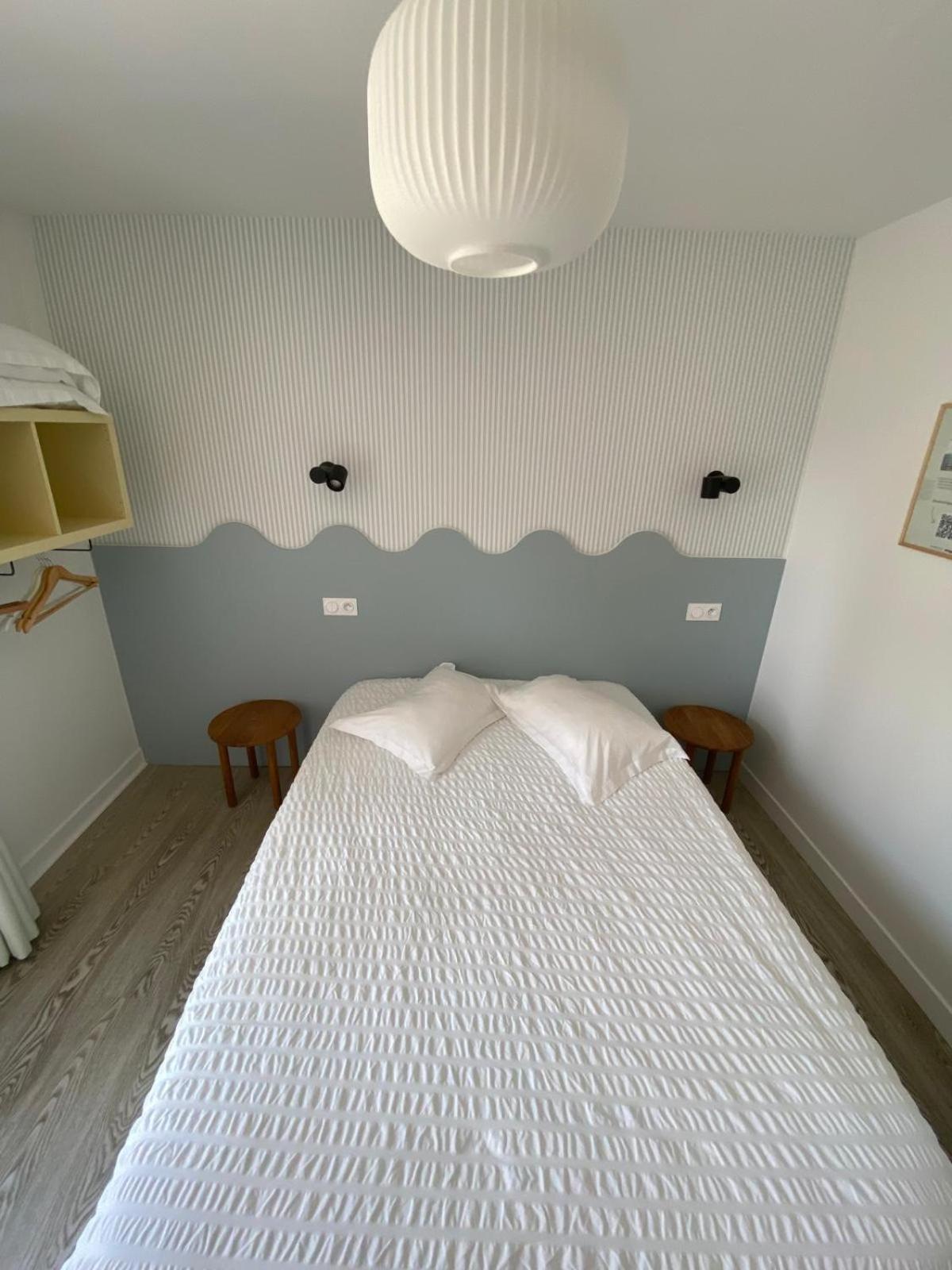 Hotel Les Voisins Beaucemaine Ploufragan 객실 사진